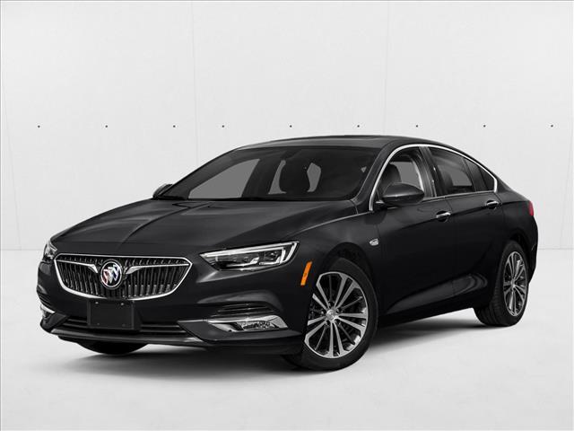 Buick Regal Sportback 2018 W04GL6SX7J1164404 image Buick Regal Sportback 2018 W04GL6SX7J1164404 image